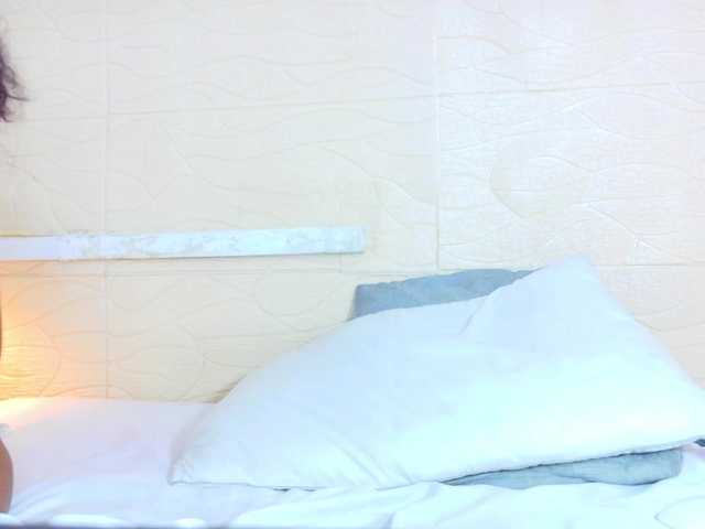 shamira-moore live cam on BongaCams