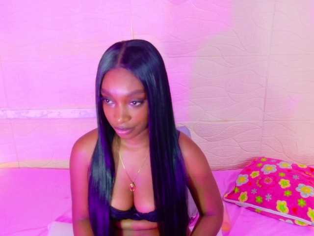 shamira-moore live webcam show