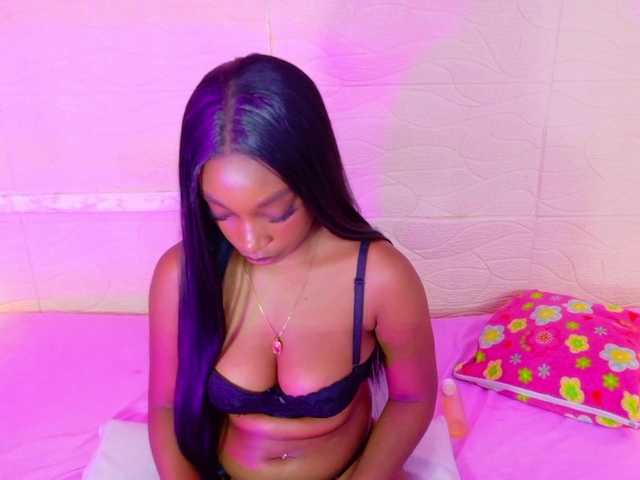 shamira-moore live webcam show