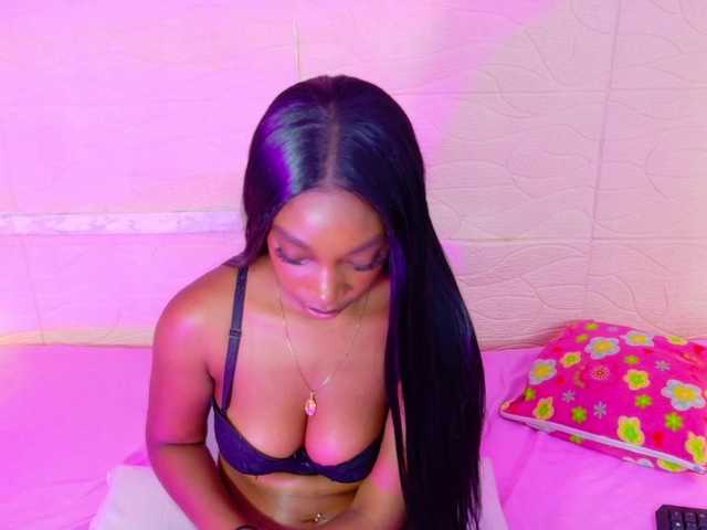 shamira-moore live webcam show