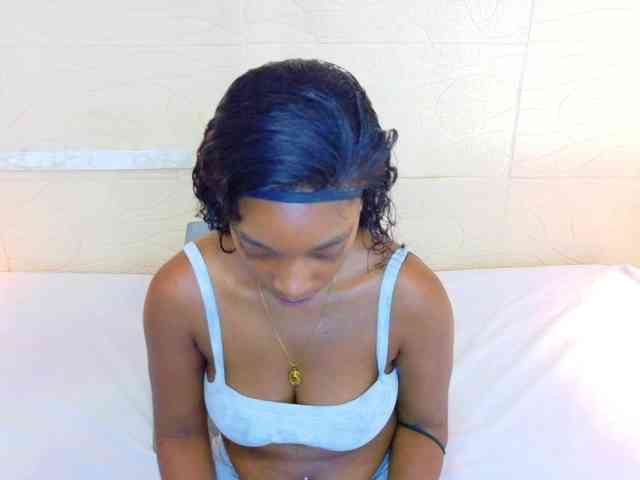 shamira-moore webcam