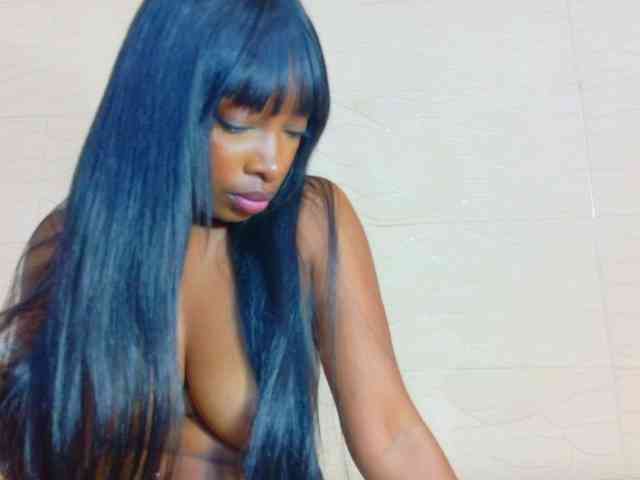 shamira-moore webcam