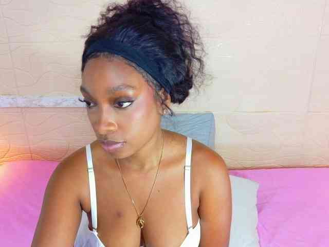 shamira-moore webcam