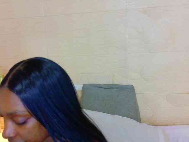 shamira-moore webcam