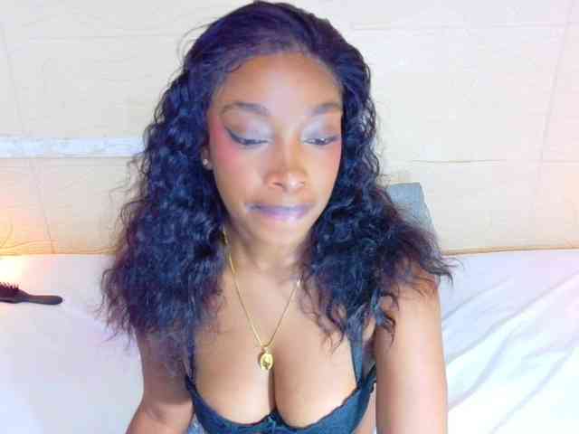 shamira-moore webcam