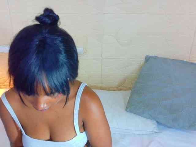 shamira-moore webcam