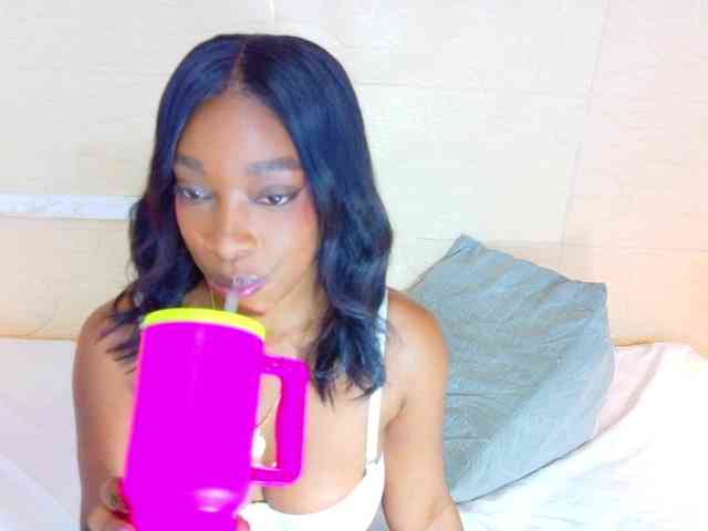 shamira-moore webcam