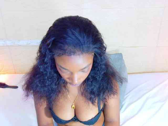 shamira-moore webcam