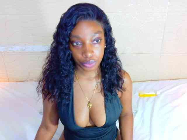 shamira-moore webcam