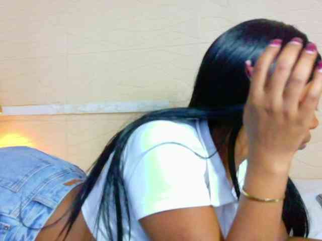 shamira-moore webcam