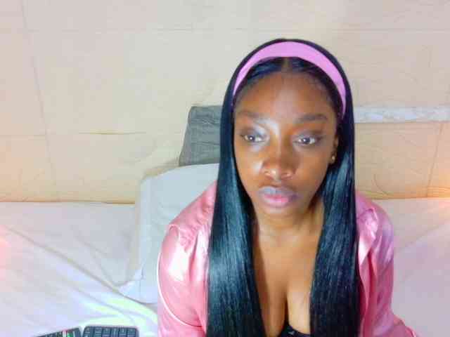 shamira-moore webcam