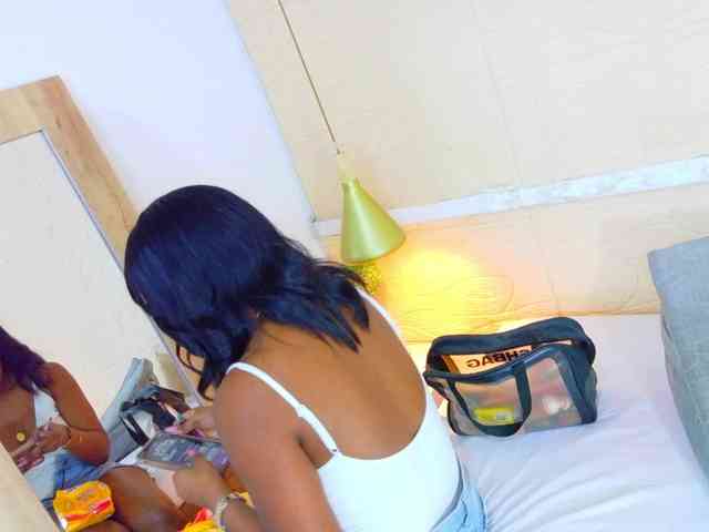 shamira-moore webcam