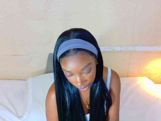 shamira-moore webcam