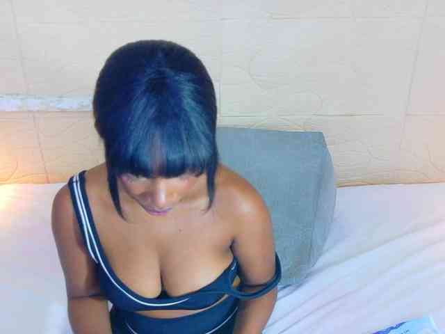 shamira-moore webcam