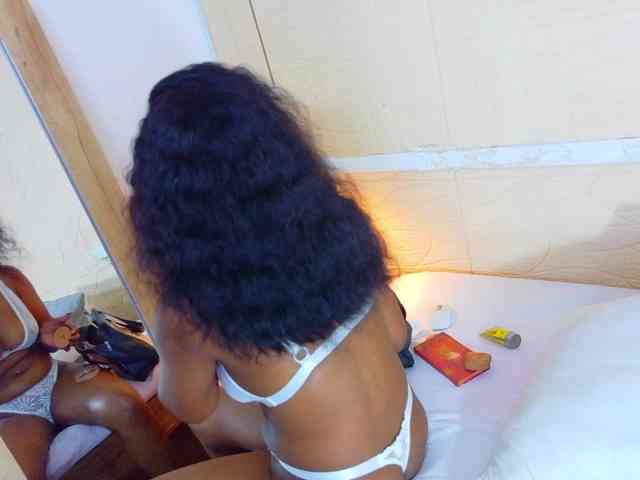 shamira-moore webcam