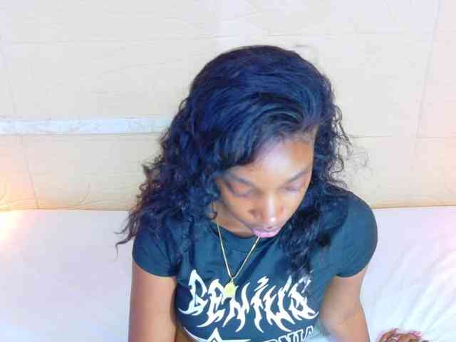 shamira-moore webcam