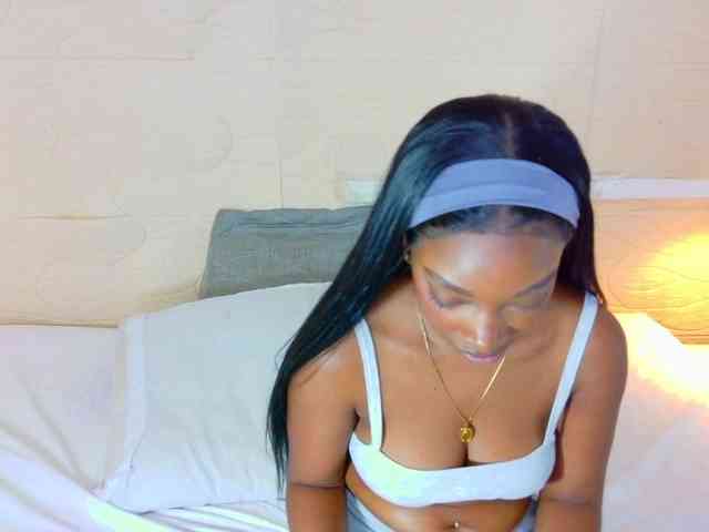 shamira-moore webcam