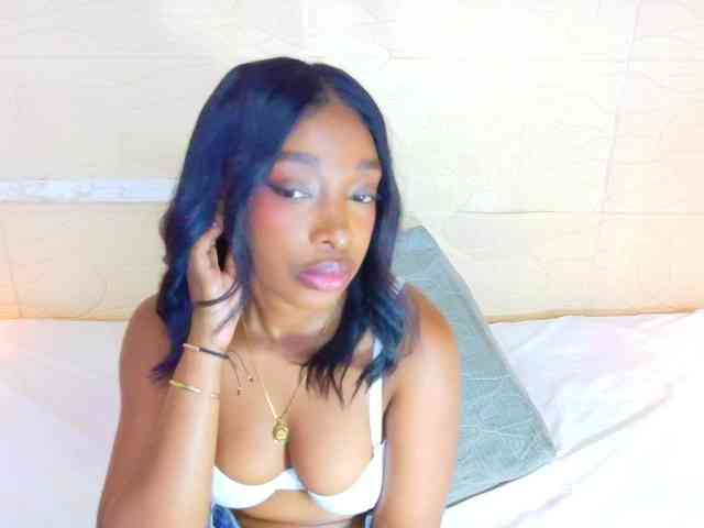 shamira-moore webcam