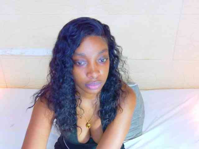 shamira-moore webcam