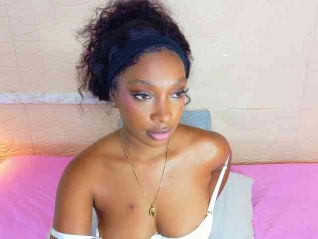 shamira-moore webcam