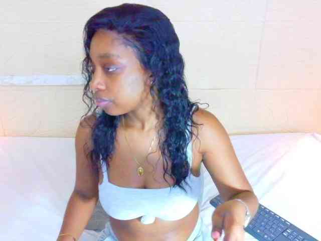 shamira-moore webcam