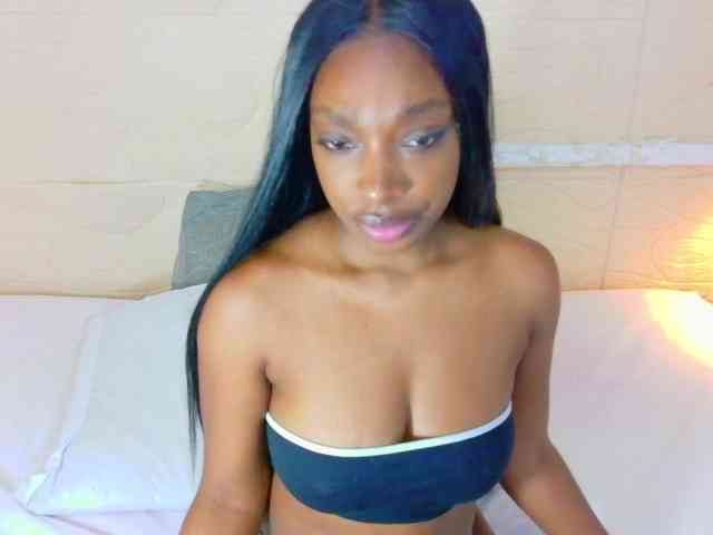 shamira-moore webcam