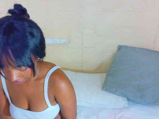 shamira-moore webcam