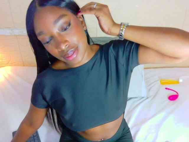 shamira-moore webcam
