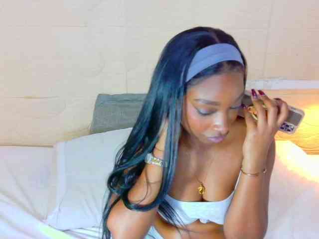 shamira-moore webcam