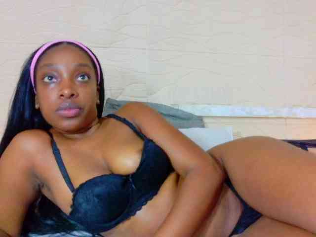 shamira-moore webcam