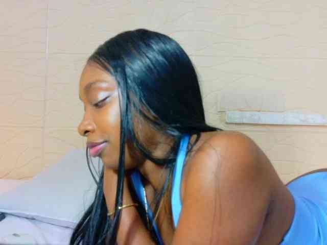 shamira-moore webcam