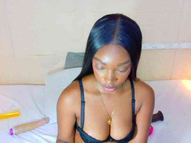 shamira-moore webcam