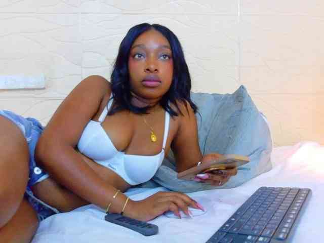 shamira-moore webcam