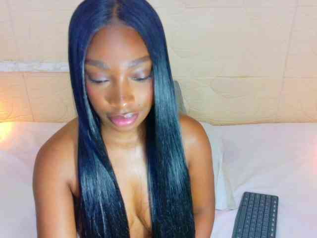 shamira-moore webcam