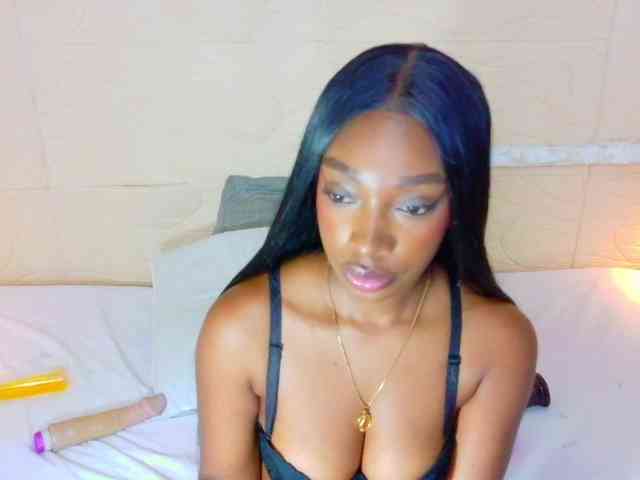 shamira-moore webcam