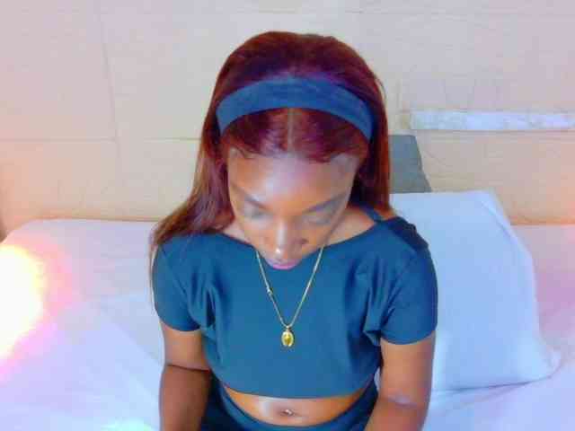 shamira-moore webcam