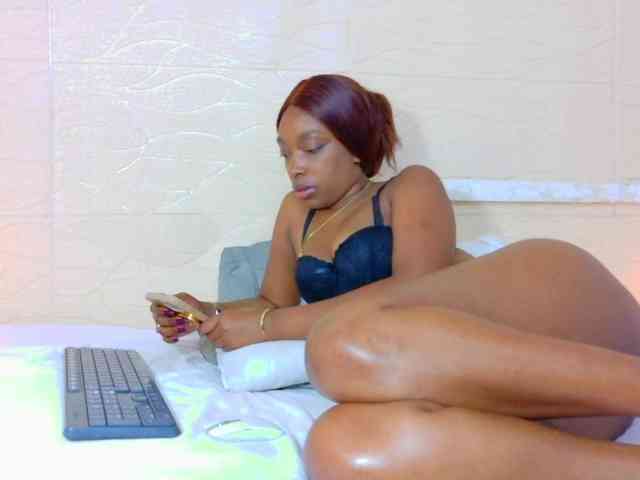 shamira-moore webcam