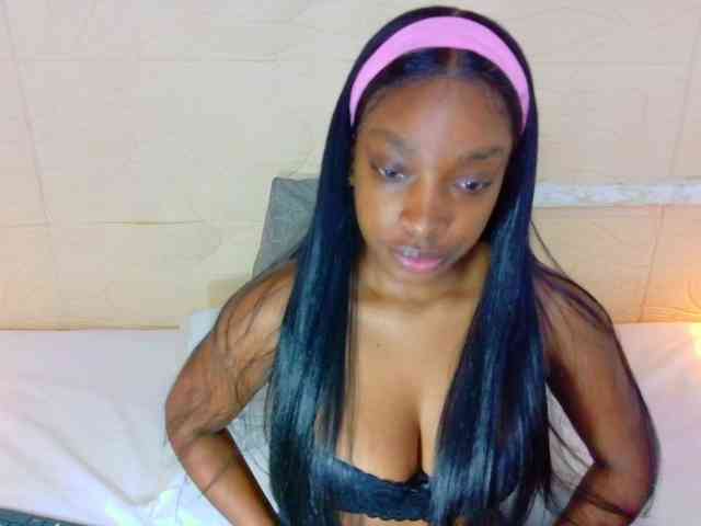 shamira-moore webcam