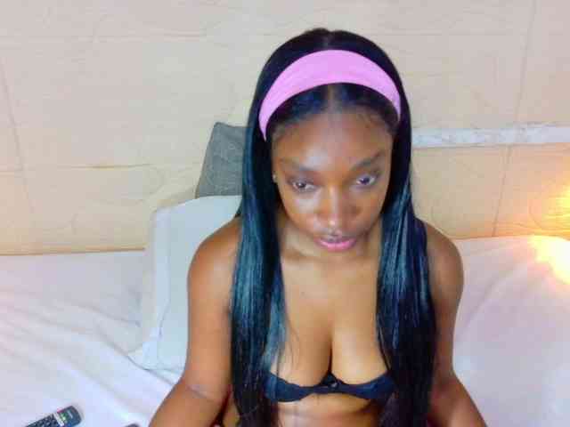 shamira-moore webcam