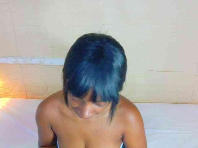 shamira-moore webcam