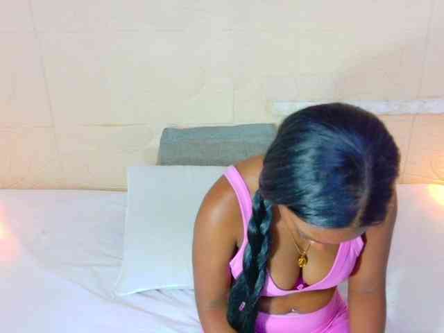 shamira-moore webcam