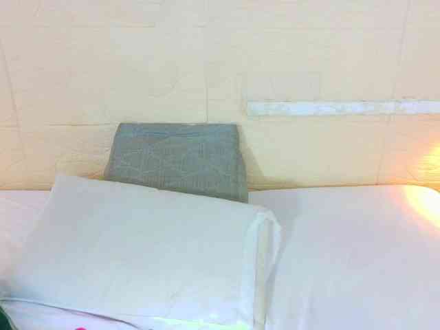 shamira-moore Live Webcam on BongaCams