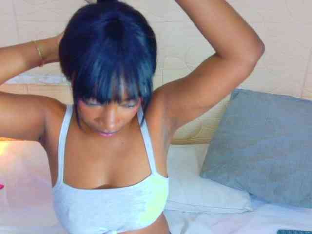 shamira-moore webcam