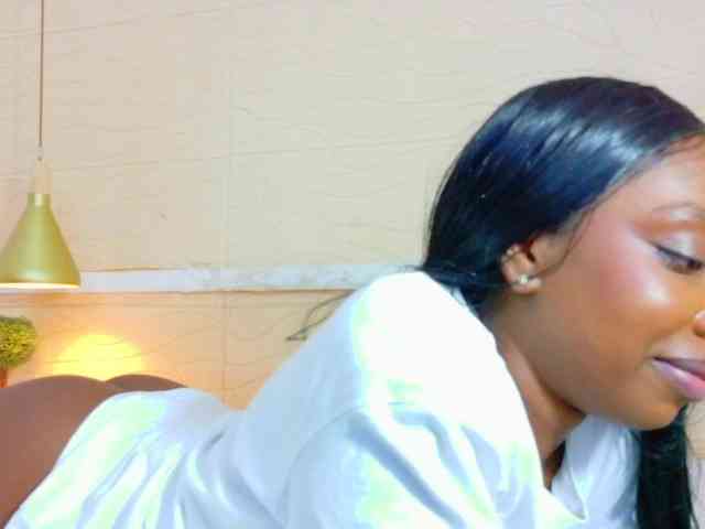 shamira-moore webcam