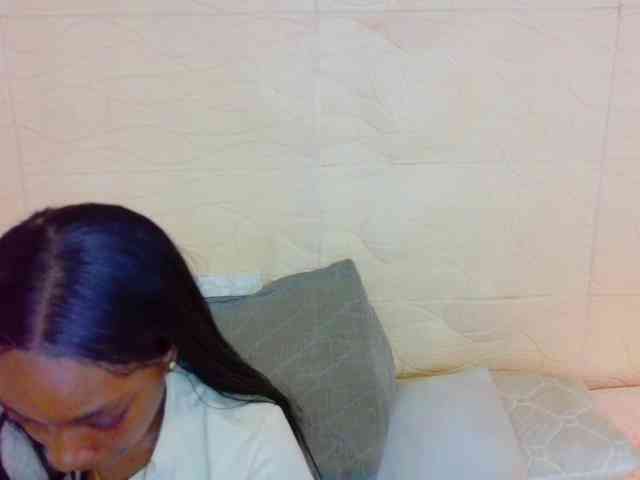 shamira-moore webcam