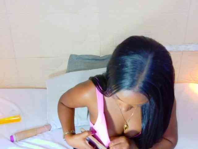 shamira-moore webcam