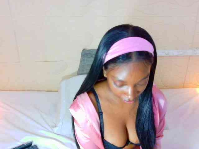 shamira-moore webcam