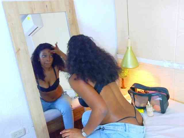shamira-moore webcam
