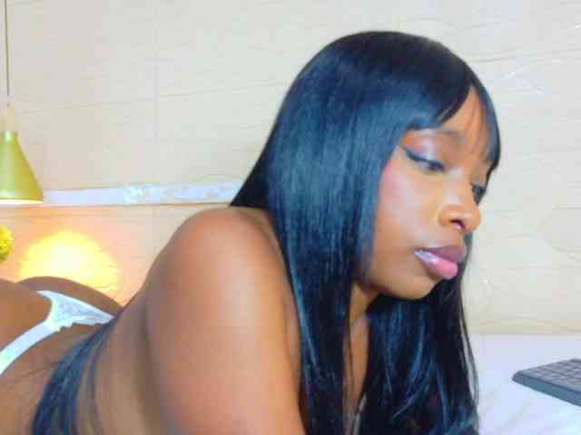 shamira-moore webcam