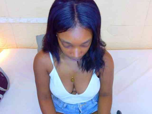 shamira-moore webcam